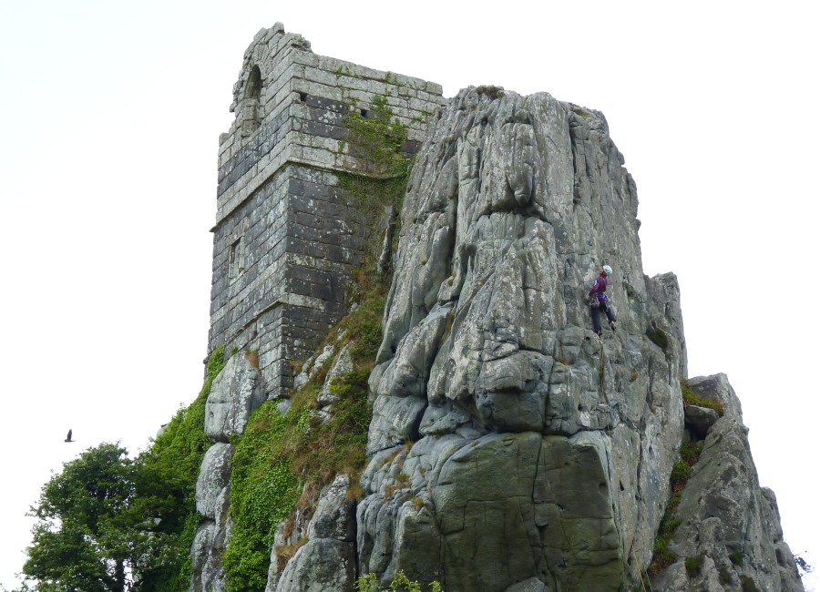 Rock Cimbing at Roche Rock