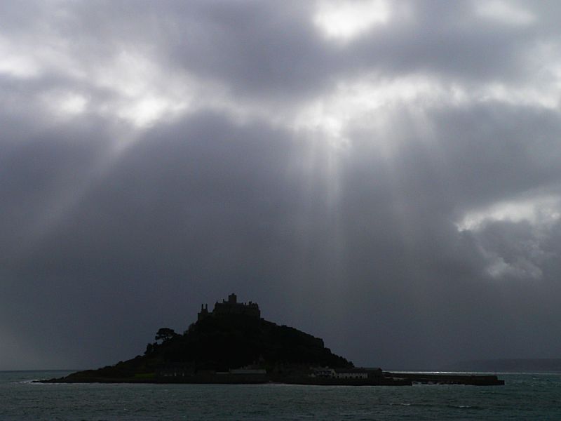 St Michael's Mount Sun Rays